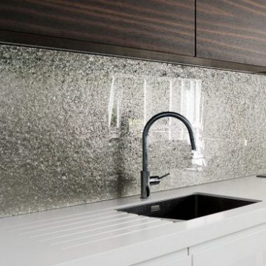 premium_collection_glass_splashback_2-600x388